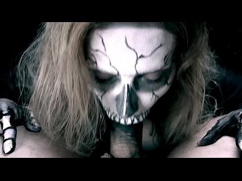 ❤️ Demonsko dekle sesa kurca s svojimi črnimi usti in pogoltne spermo. ❤ Porno vk na sl.porno-negrov.ru ☑